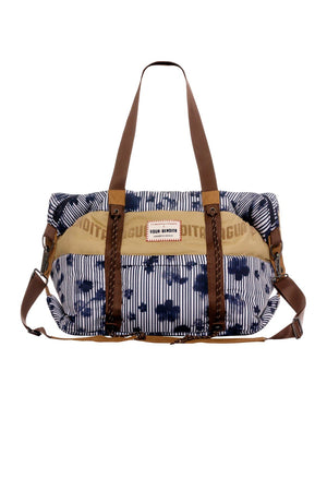 Similar-Batik-Darek-Weekender-Bag-19794-3.jpg