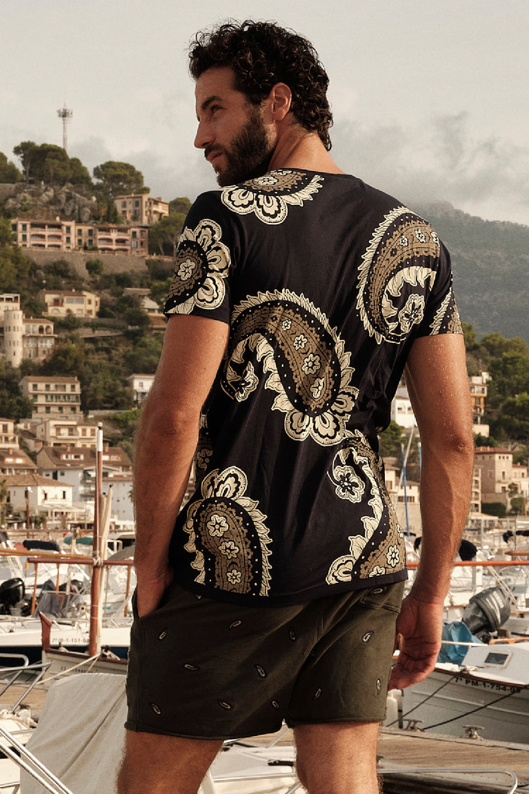 Hover Alternative image - Cipres-Phill-T-Shirt-14257-campaign