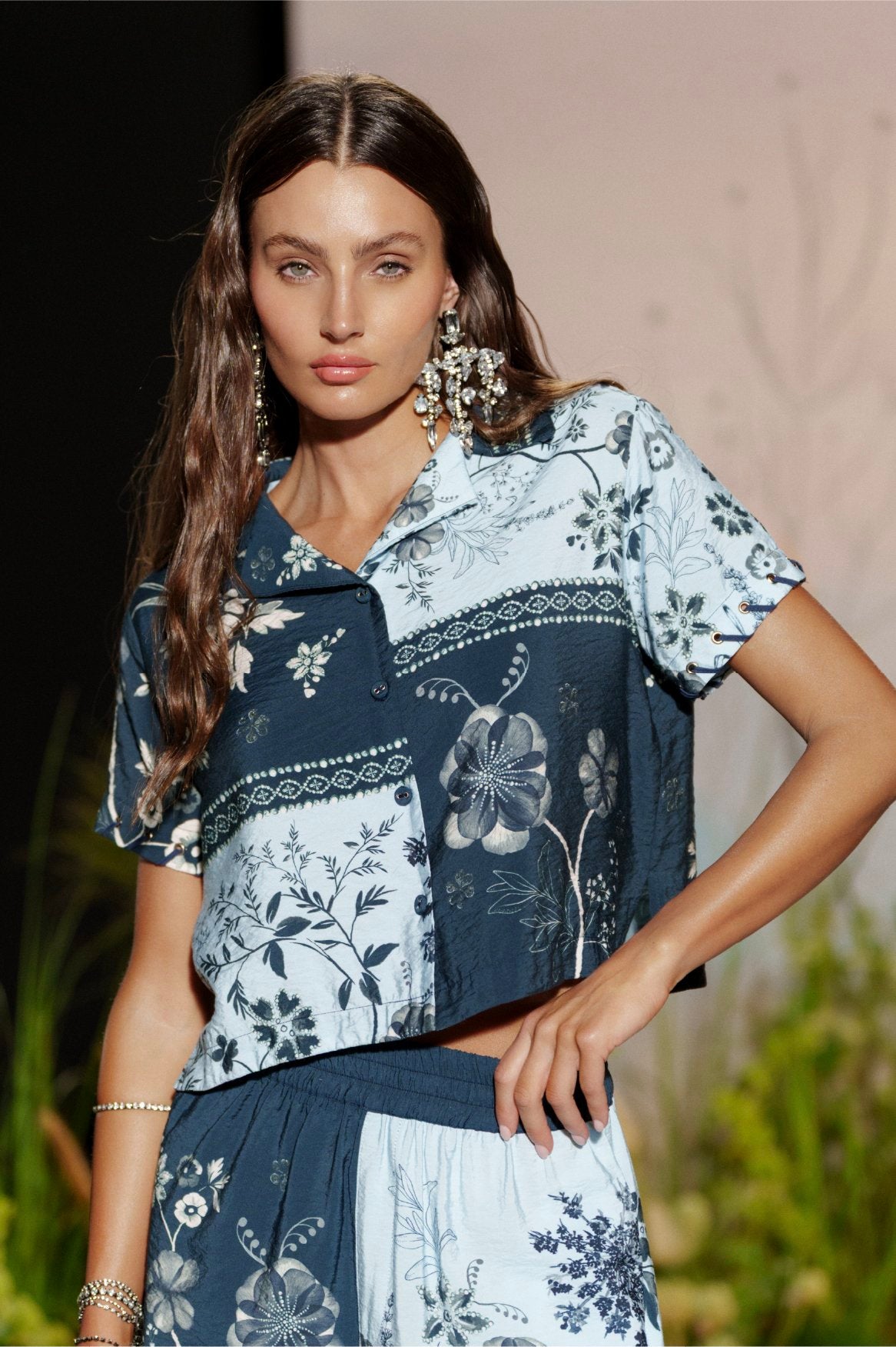 Glazia-Victoria-Shirt-22252-2-Hover.jpg