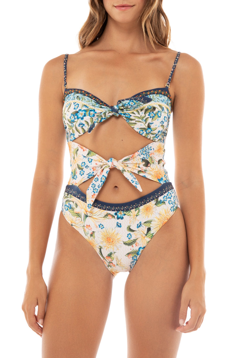 Main image - Jardim-Carrie-One-piece-14272-front-with-model