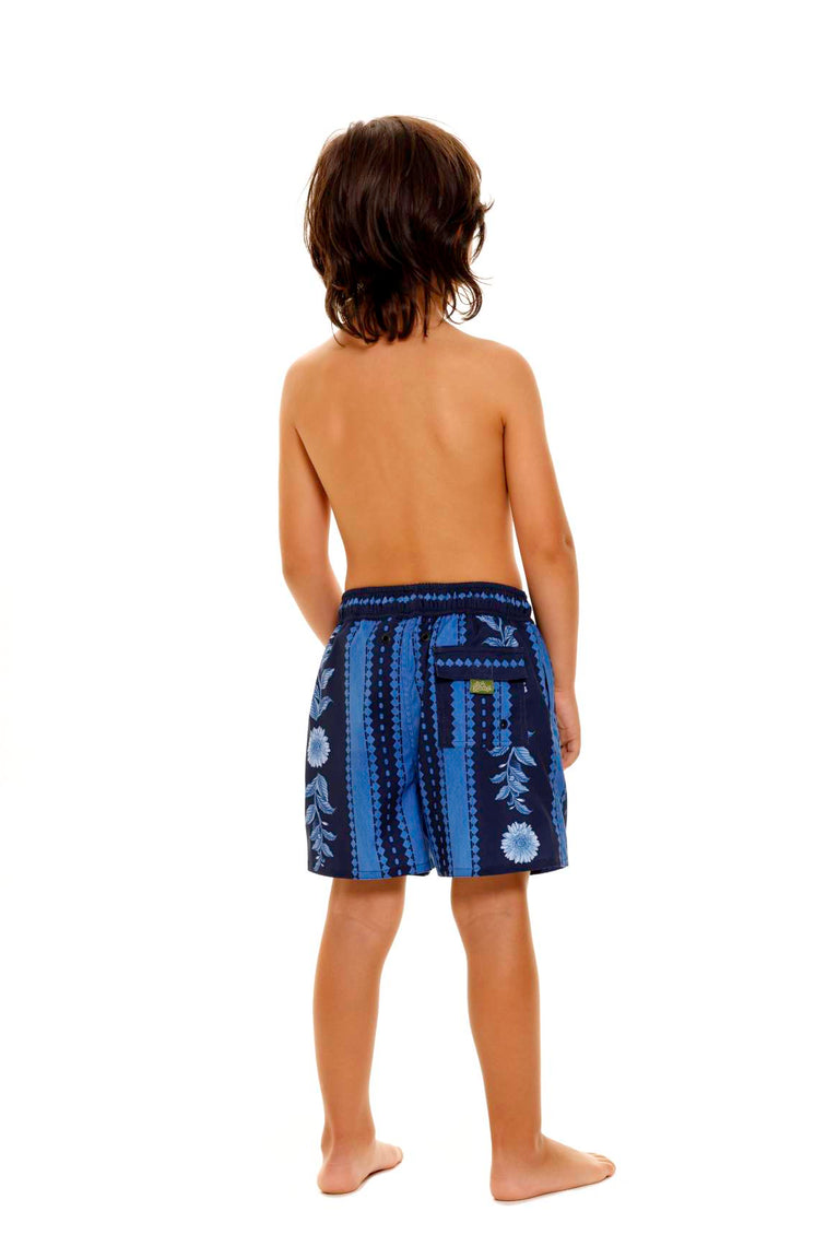 Hover Alternative image - Jardim-Nick-Kids'-Trunks-14283-back-with-model