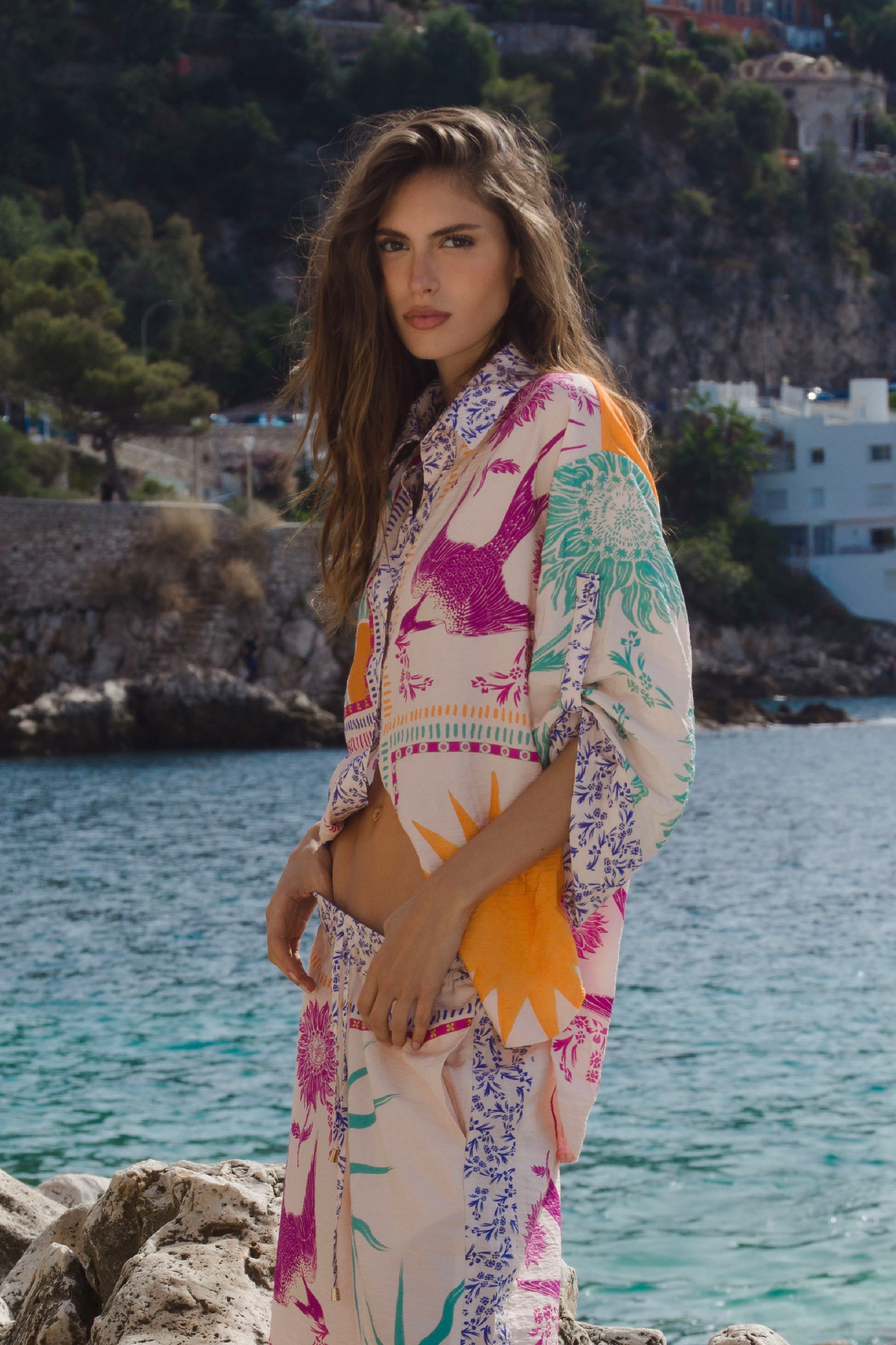 Alina-Chrissy-Shirt-21731-_HOVER.jpg