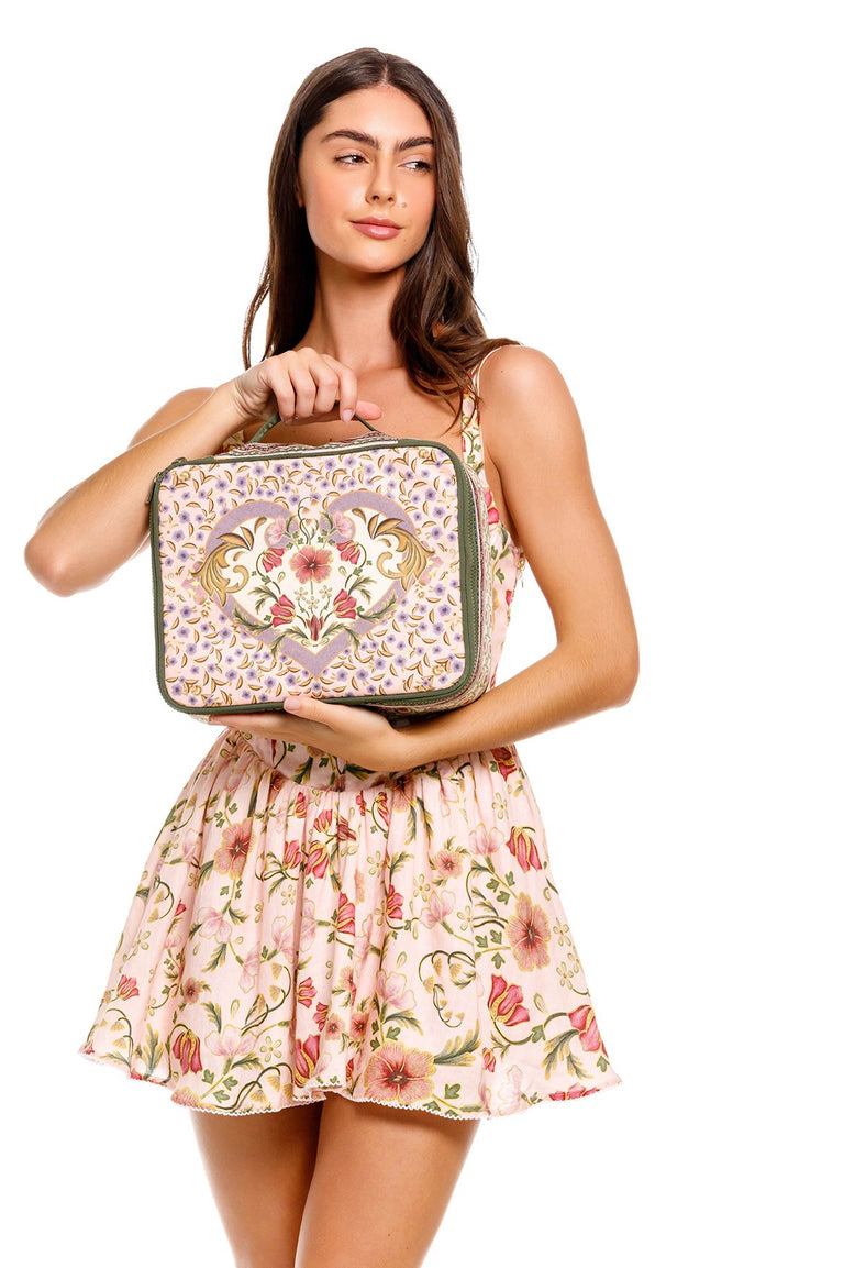 Aura-Calvin-Cosmetic-Bag-20023-1.jpg - 1