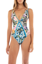 Thumbnail - Billy-One-Piece-13465-front-with-model - 1