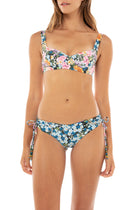 Thumbnail - Eda-Reversible-Bikini-Bottom-13471-front-with-model-reversible-side - 5