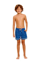 Thumbnail - Nick-Kids-Trunk-13485-front-with-model - 1