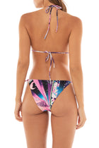 Thumbnail - Eter-Bikini-Top-Valle-13740-back-with-model - 4