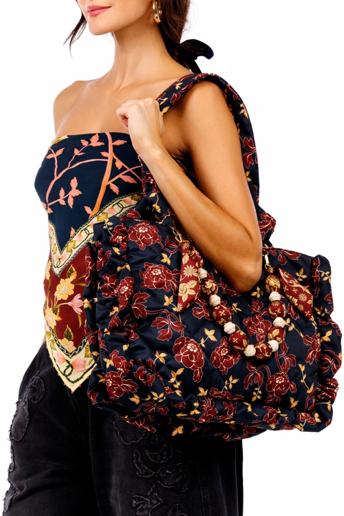 Holiday-Ambroise-Bag-81867-6.jpg