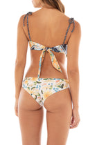Thumbnail - Jardim-Daicy-Bikini-Top-14270-back-with-model - 4