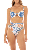 Thumbnail - Kai-Bikini-Bottom-Carieli-137121-front-main-side-with-model - 5