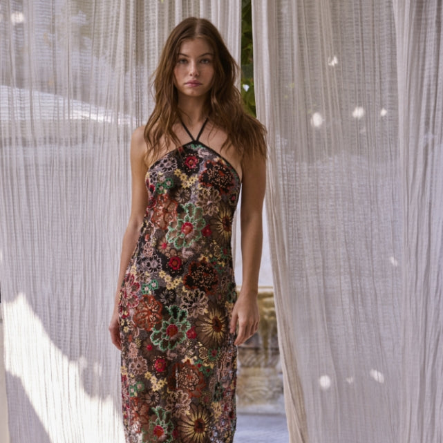 Campaign Picture #2: Dawn Drop | Resort 2025 Collection