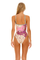 Thumbnail - merzin-betsy-one-piece-11569-back-model-picture - 2