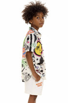 Thumbnail - naif-karl-kids-shirt-12339-side-with-model - 7