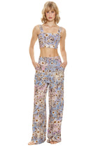Thumbnail - numen-caroline-pants-12289-front-with-model - 3