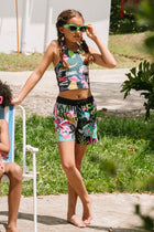 Thumbnail - plash-kids-crop-top-daz-13706-campaign-image - 2