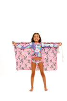 Thumbnail - Plash-Kids-Towel-Alec-13712-towel-reversible-side-with-model - 3