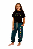 Thumbnail - Plash-Kids-Tshirt-Dave-13705-front-with-model-full-body - 6