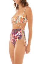 Thumbnail - Hope-Reversible-Bikini-Bottom-13493-side-reversible-side-with-model - 6