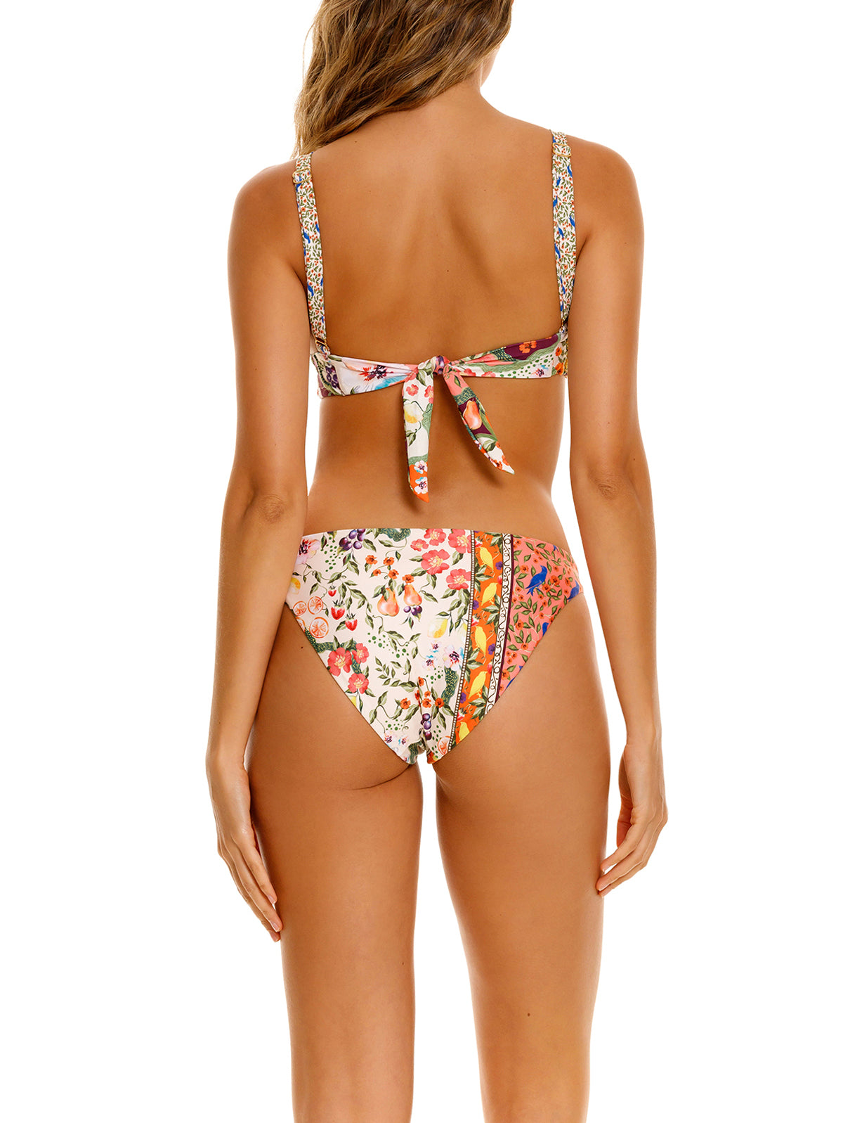 agua bendita Ilu Bikini Bottom
