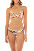 Thumbnail - Kayla-Bikini-Top-13492-front-with-model-2 - 7