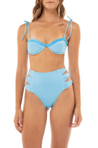 Thumbnail - Willa-Bikini-Bottom-13514-front-with-model - 4