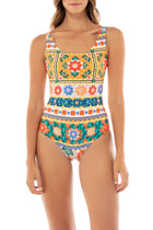 Thumbnail - Tile-Koraline-One-piece-14286-front-with-model-main-side - 1