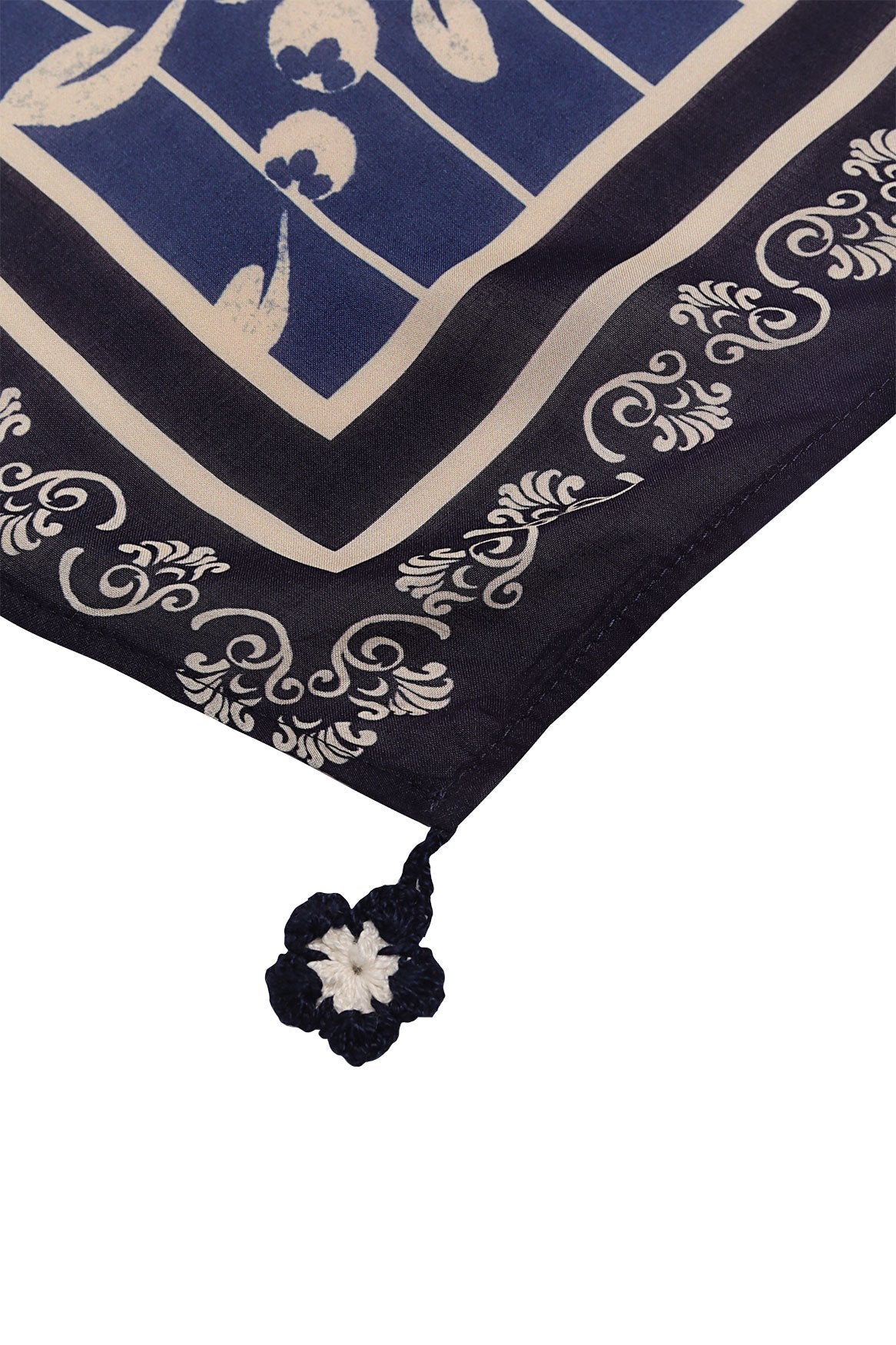 Varsity-Pareo-Marine-22241-8.jpg