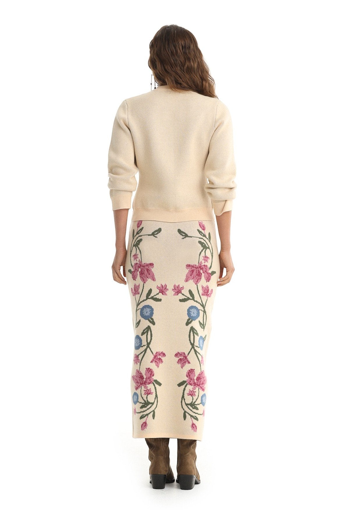 Zafra-Cardigan-Gia-22199-4.jpg