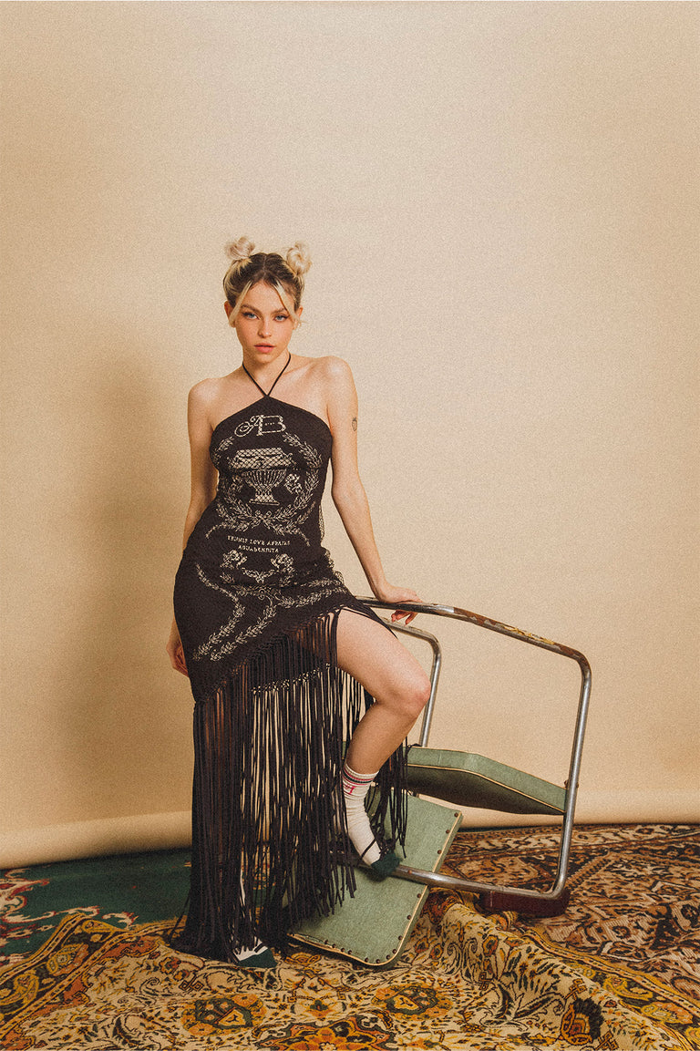 streetwear-ziggy-dress-12033-front-with-model - 2