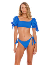 Thumbnail - aine-eileen-bikini-top-10556-front-with-model - 1