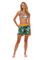 Thumbnail - aine-joe-unisex-trunk-10531-front-with-female-model - 2
