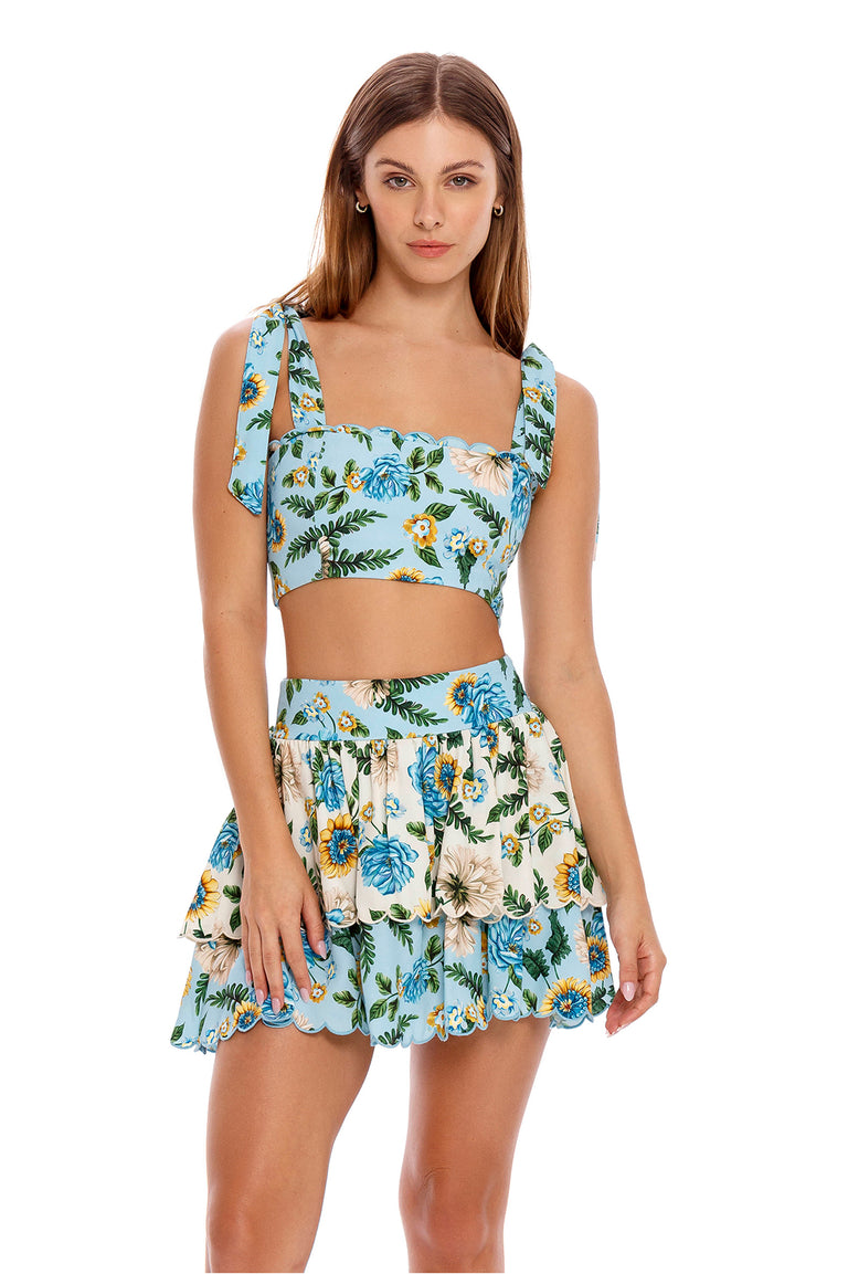 aine-rhea-crop-top-10520-front-with-model - 1