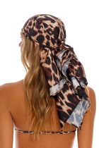 Thumbnail - Balam-Verona-Scarf-9493-back-with-model-as-scarf - 1