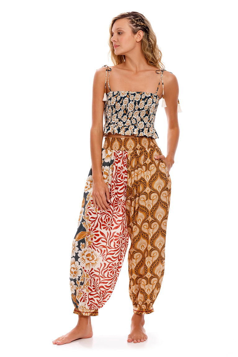 Fera-Damali-Crop-Top-10321-front-with-model - 1