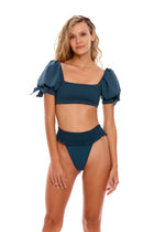 Thumbnail - Fera-Eileen-Bikini-Top-10338-front-with-model - 1