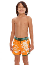 Thumbnail - honolulu-tiago-kids-trunk-10489-front-with-model - 1