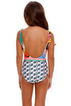 Thumbnail - Joo-Bah-Iliana-Kids-One-Piece-10252-back-with-model - 2