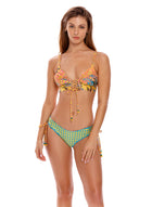 Thumbnail - Lula-Eda-Bikini-Bottom-10285-front-reversible-side-with-model - 4