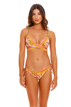 Thumbnail - praia-haim-bikini-bottom-11159-front-with-model - 4