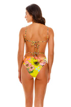 Thumbnail - praia-lake-bikini-top-11152-back-with-model - 3