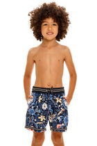 Thumbnail - ross-nick-kids-trunk-11114-front-with-model - 1