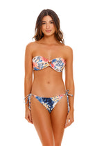 Thumbnail - ross-talia-bikini-top-11094-front-strapless-with-model-2 - 7