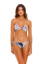 Thumbnail - ross-tammy-bikini-bottom-11095-front-reversible-side-with-model - 5