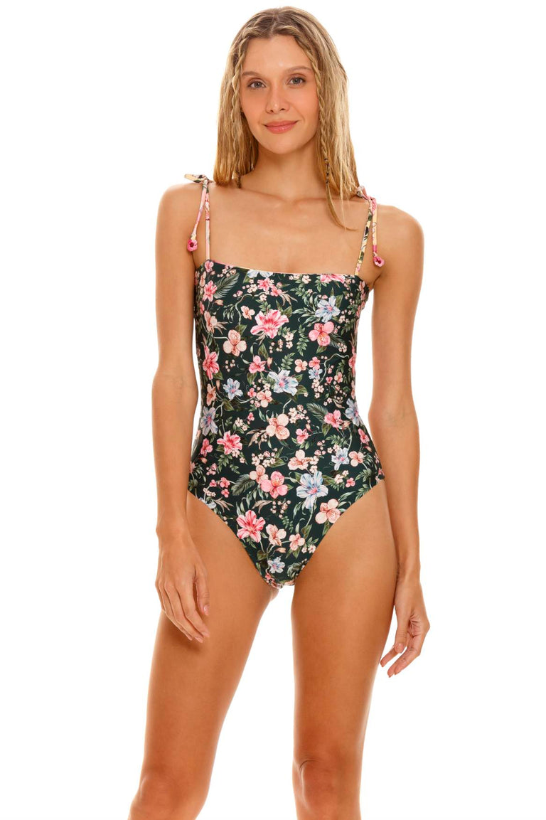 sally-kailan-one-piece-11583-front-reversible-side-with-model - 1