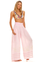 Thumbnail - sally-tatum-pants-11519-front-with-model-2 - 1