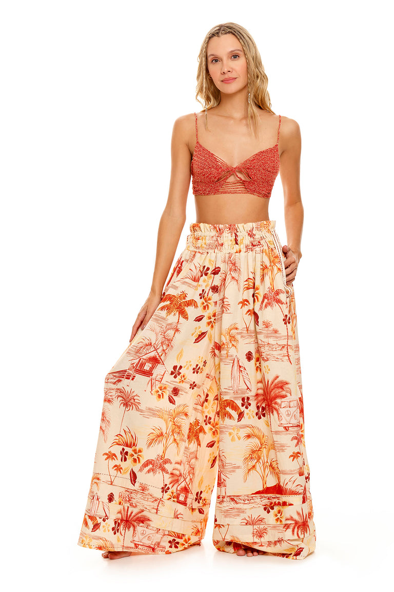 shaka-nellie-crop-top-11106-front-with-model - 1