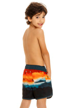 Thumbnail - shaka-tiago-swim-boys-11143-back-with-model - 2