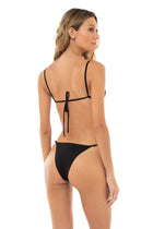 Thumbnail - Solids-belle-bikini-top-14143-back-with-model - 2