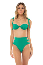 Thumbnail - Solids-donna-bikini-top-14132-front-with-model - 1