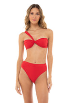 Thumbnail - Solids-mariette-bikini-top-14137-front-with-model - 1
